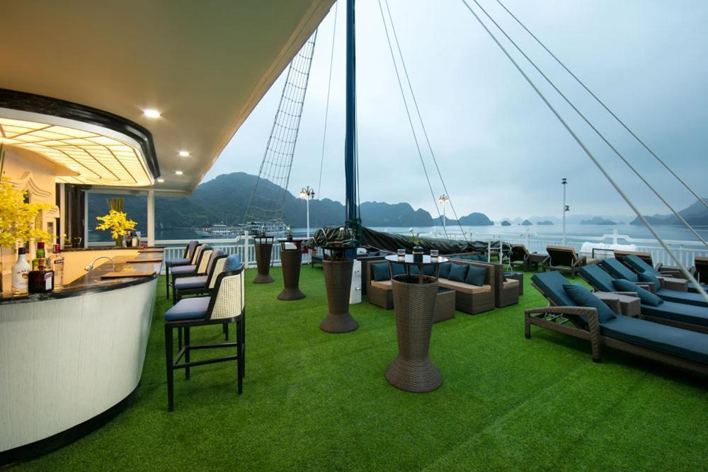 Hotel Lapinta Luxury Cruises Hạ Long Exterior foto